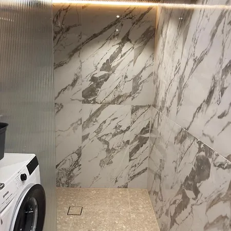 Upea Design-asunto Huippusijainnilla Tampere
