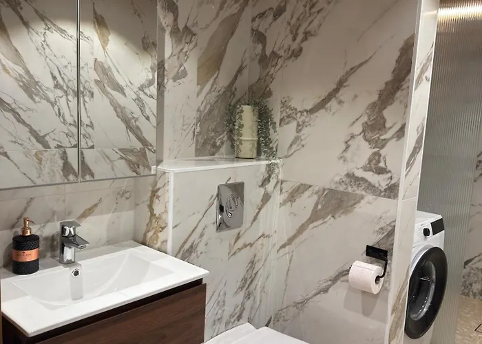 公寓 Upea Design-asunto Huippusijainnilla 坦佩雷